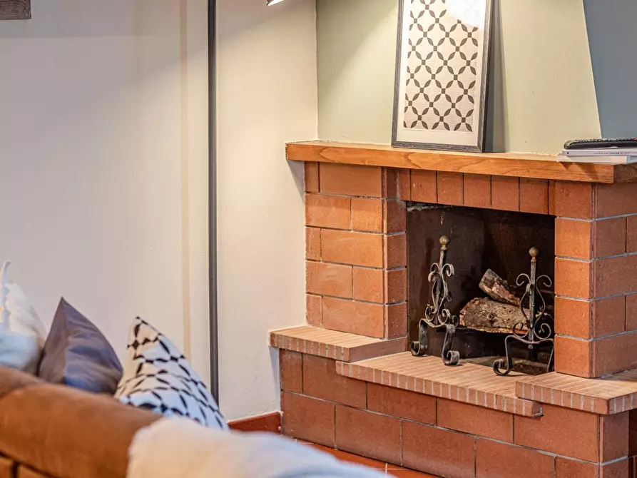 Immagine 37 di Villa in vendita  a San Giuliano Terme