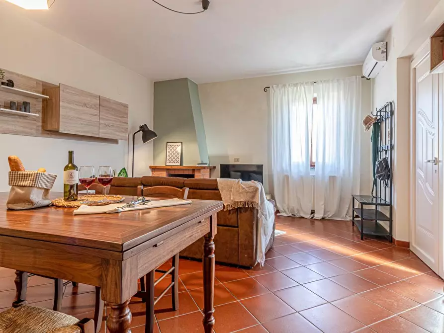 Immagine 36 di Villa in vendita  a San Giuliano Terme