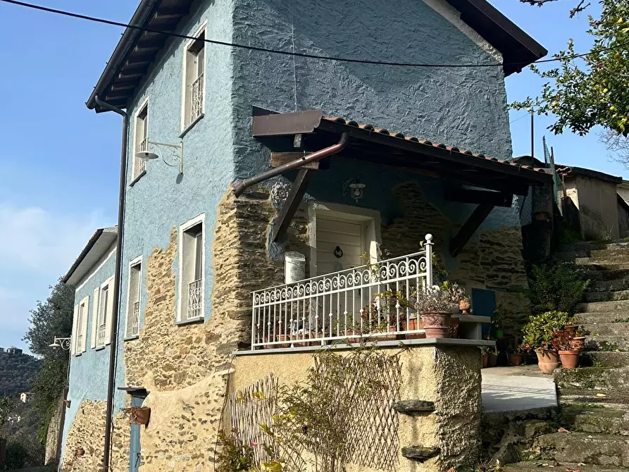 Immagine 3 di Terratetto in vendita  a Montignoso