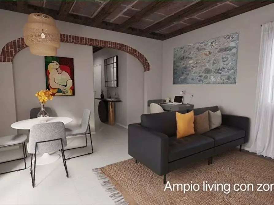 Immagine 2 di Appartamento in vendita  a Sarzana