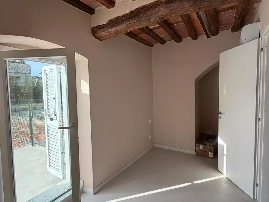 Immagine 6 di Appartamento in vendita  a Sarzana