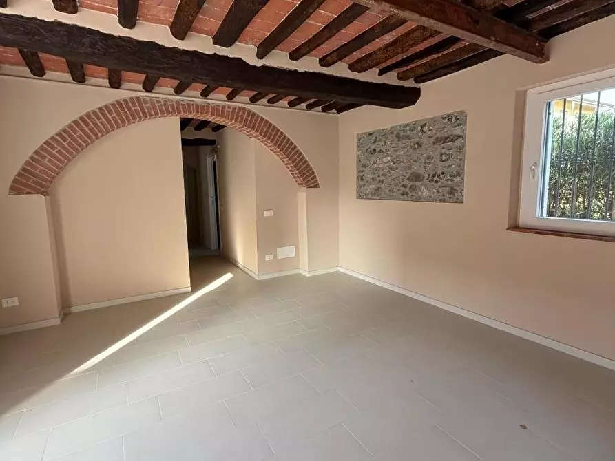 Immagine 3 di Appartamento in vendita  a Sarzana