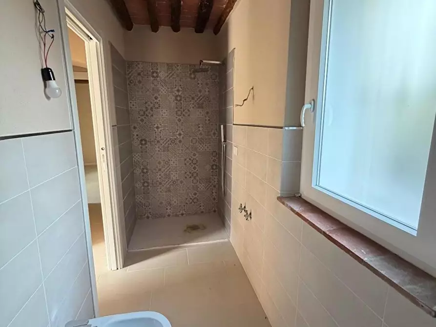 Immagine 8 di Appartamento in vendita  a Sarzana