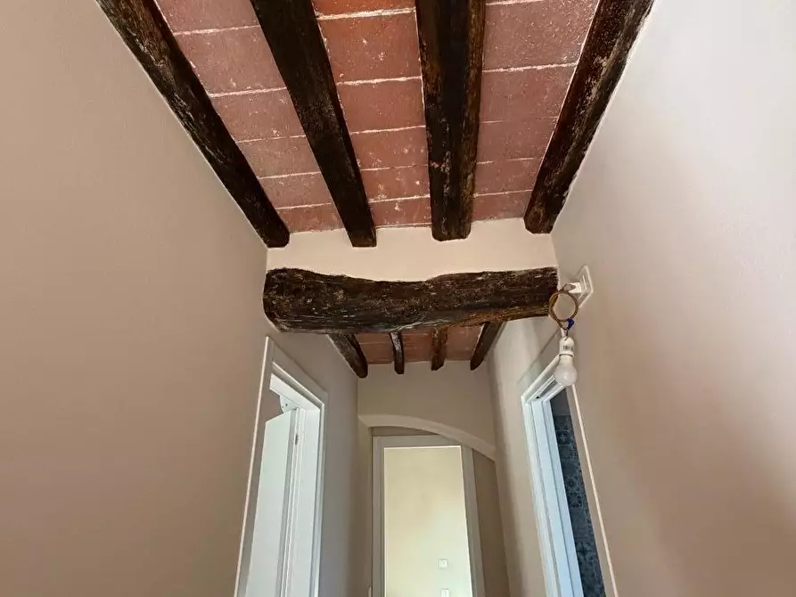 Immagine 5 di Appartamento in vendita  a Sarzana