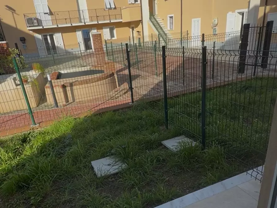 Immagine 1 di Appartamento in vendita  a Sarzana
