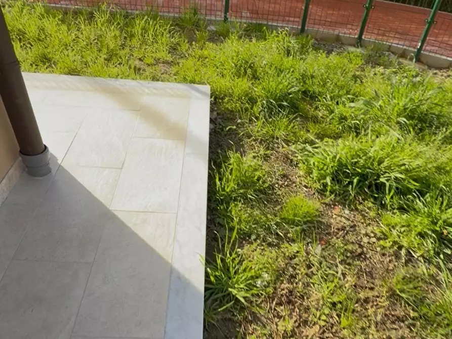 Immagine 2 di Appartamento in vendita  a Sarzana