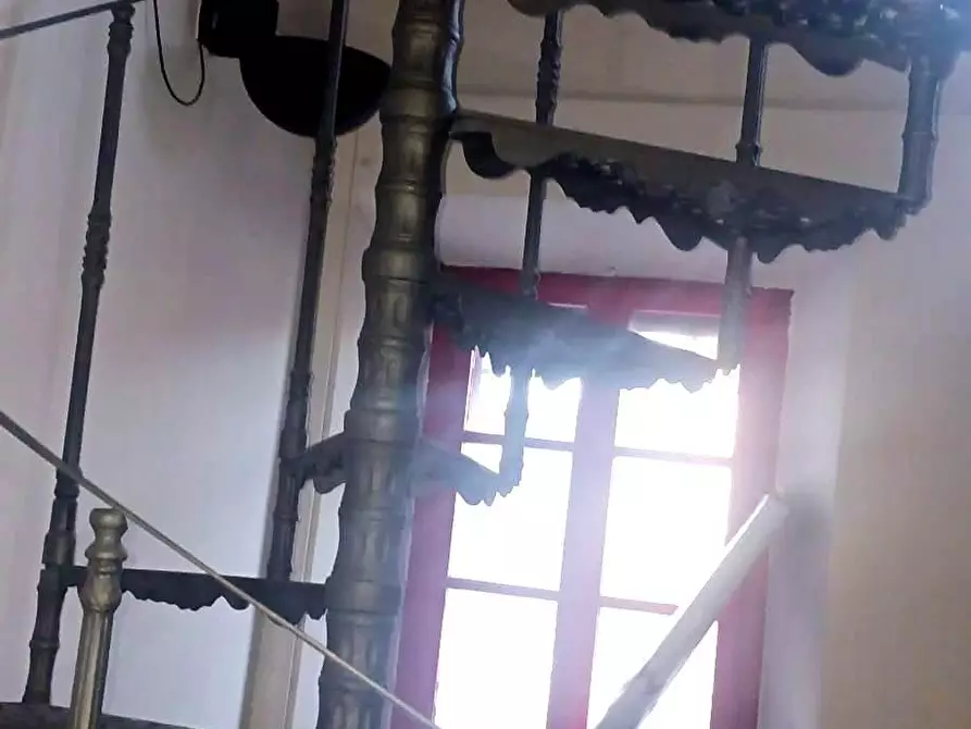 Immagine 7 di Locale commerciale in affitto  a San Giuliano Terme