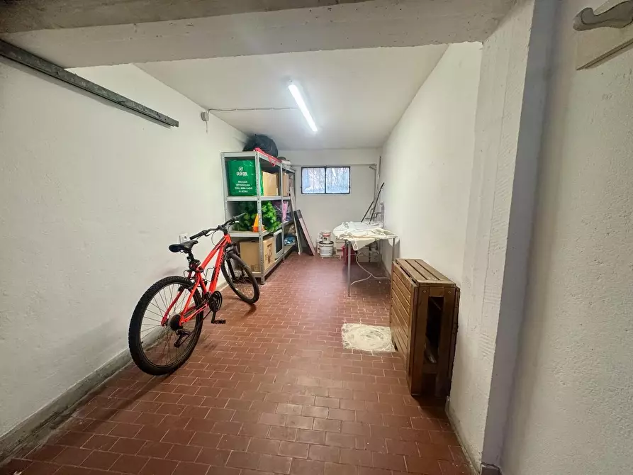 Immagine 16 di Appartamento in vendita  a Pontedera