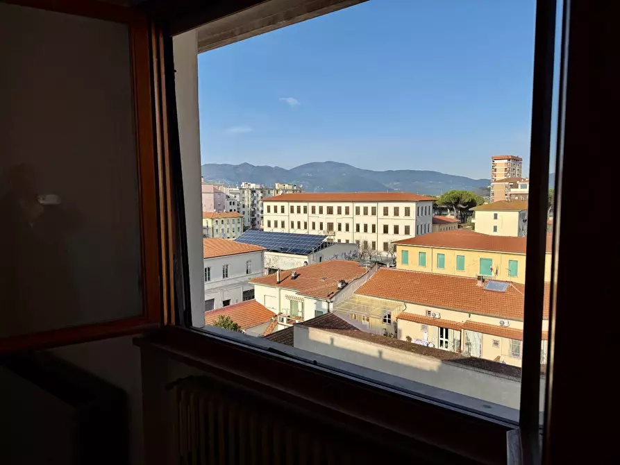 Immagine 14 di Appartamento in vendita  a Pontedera