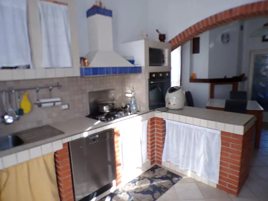 Immagine 3 di Casa indipendente in vendita  a Cascina