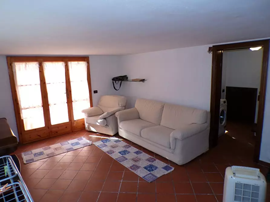 Immagine 20 di Casa indipendente in vendita  a Cascina