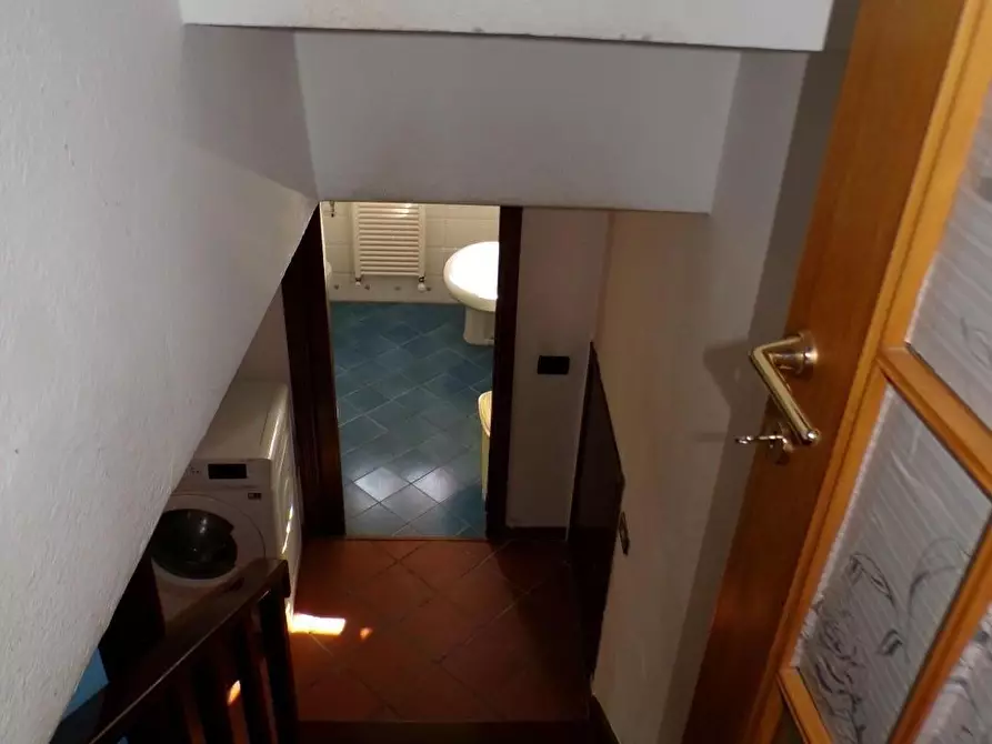 Immagine 23 di Casa indipendente in vendita  a Cascina