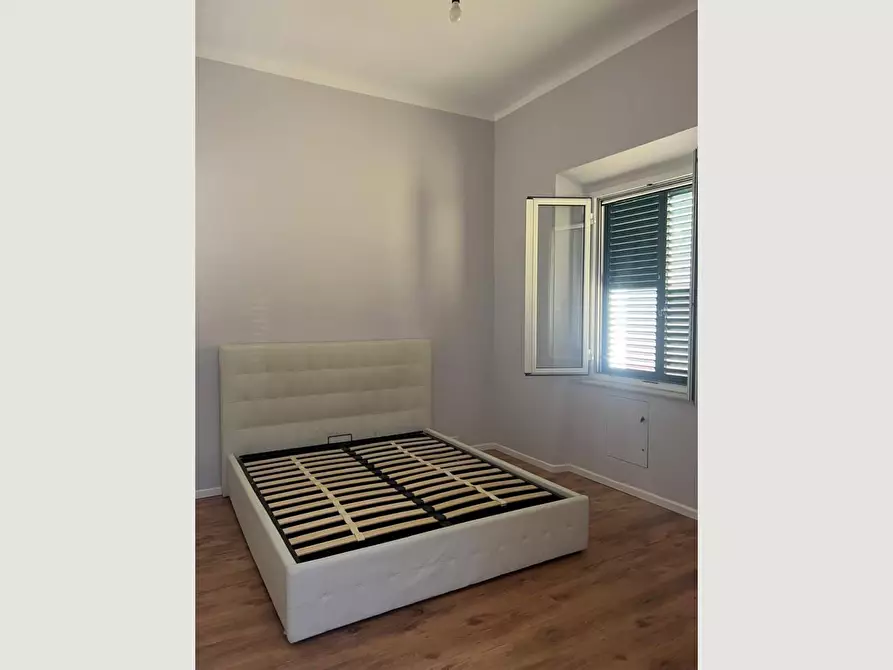 Immagine 6 di Appartamento in vendita  a Livorno