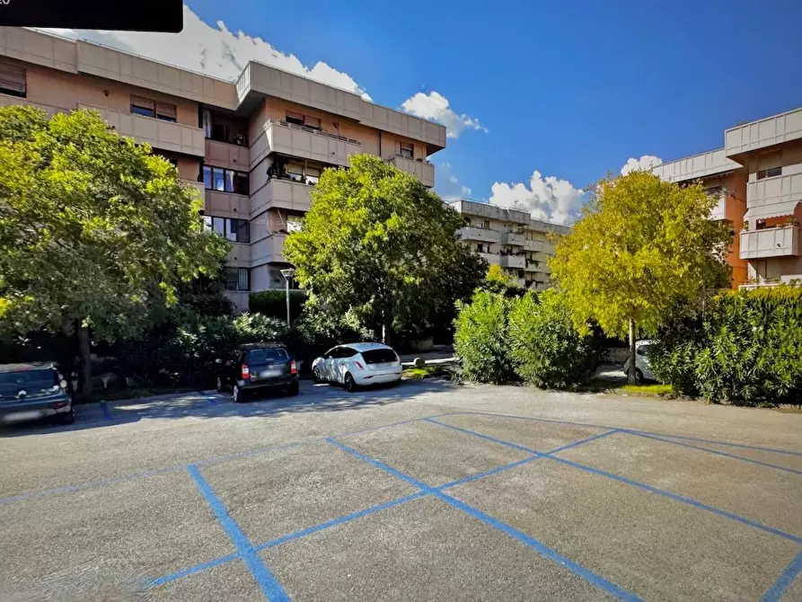 Immagine 1 di Appartamento in vendita  a Pisa