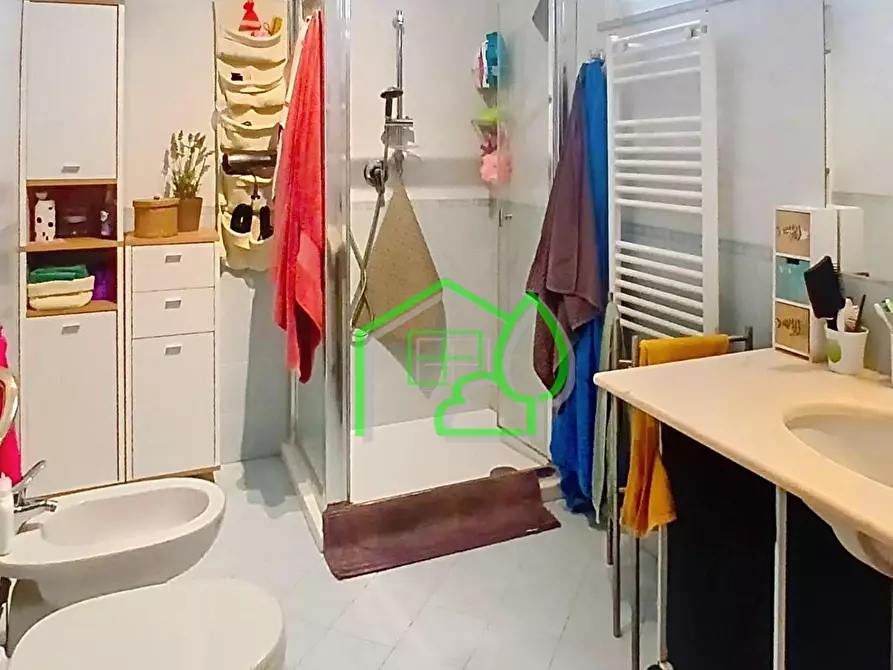 Immagine 3 di Appartamento in vendita  a Viareggio