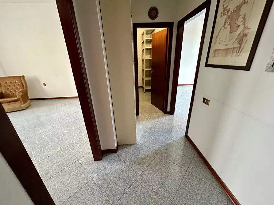 Immagine 12 di Appartamento in vendita  a Empoli