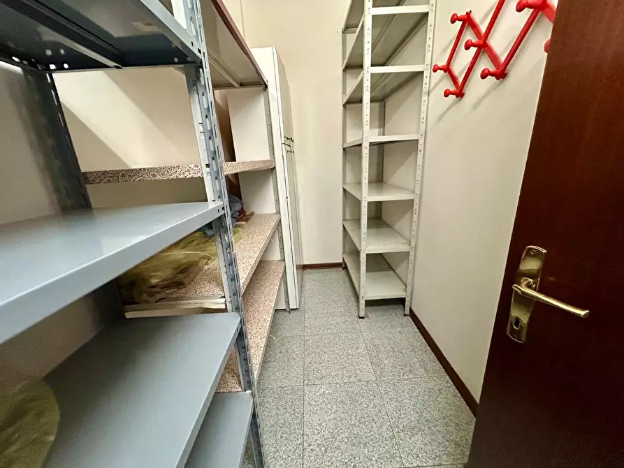 Immagine 22 di Appartamento in vendita  a Empoli