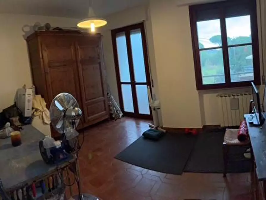 Immagine 10 di Appartamento in vendita  a Pisa