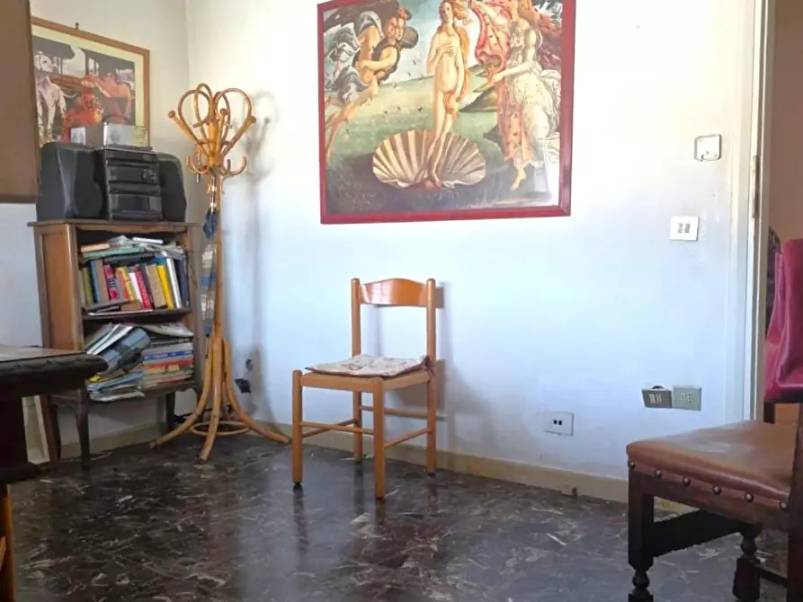 Immagine 4 di Appartamento in vendita  a Pontedera