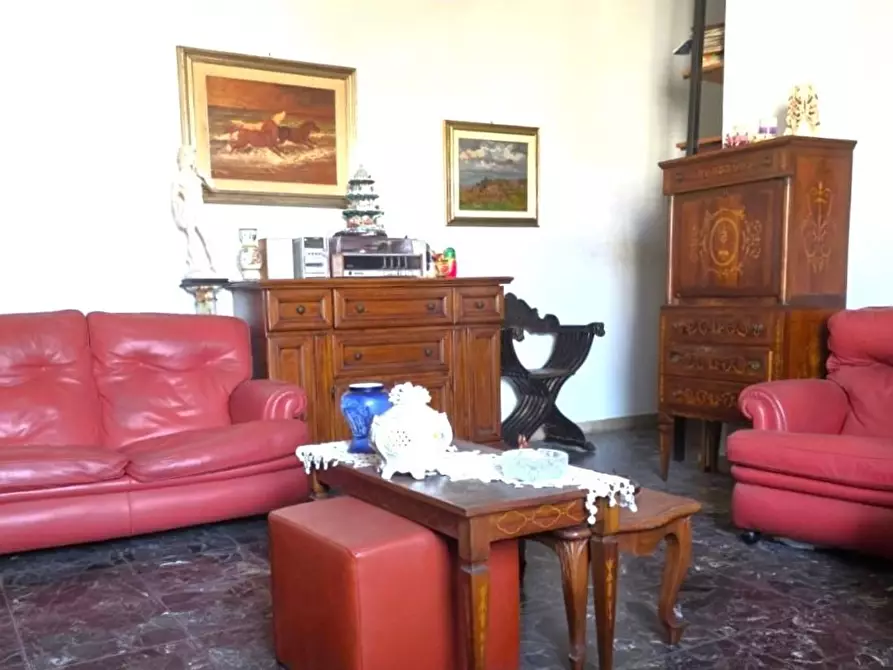 Immagine 1 di Appartamento in vendita  a Pontedera