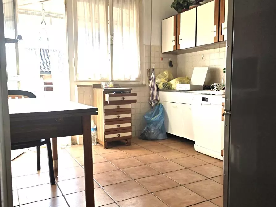 Immagine 11 di Appartamento in vendita  a Pontedera