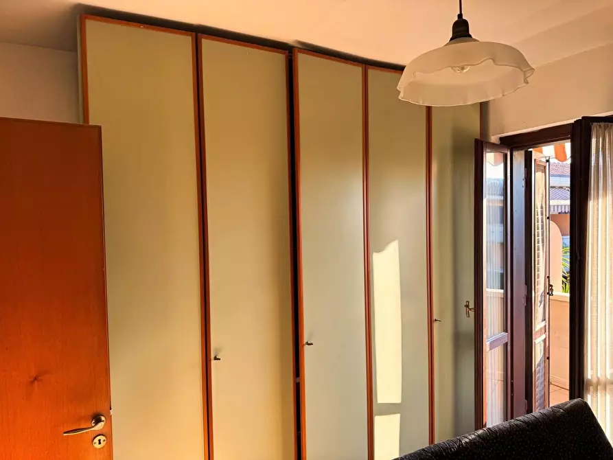 Immagine 14 di Villetta a schiera in vendita  a Massa