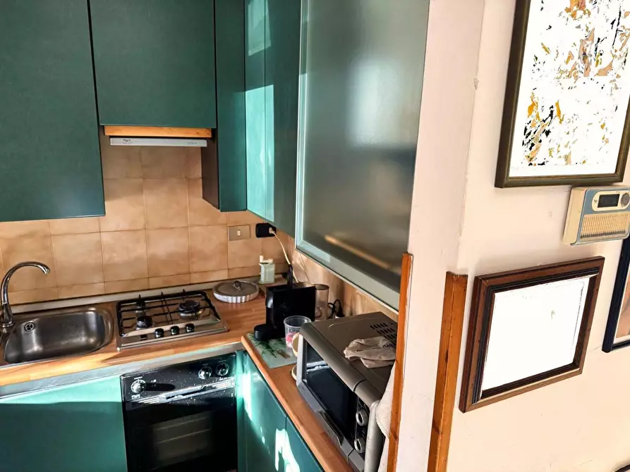 Immagine 5 di Villetta a schiera in vendita  a Massa