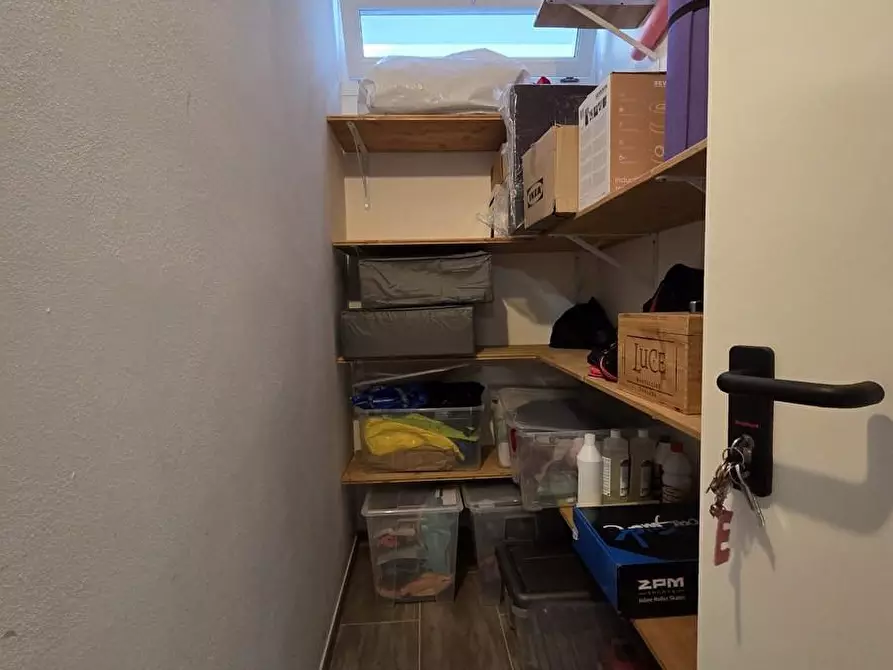 Immagine 25 di Appartamento in vendita  a Massa