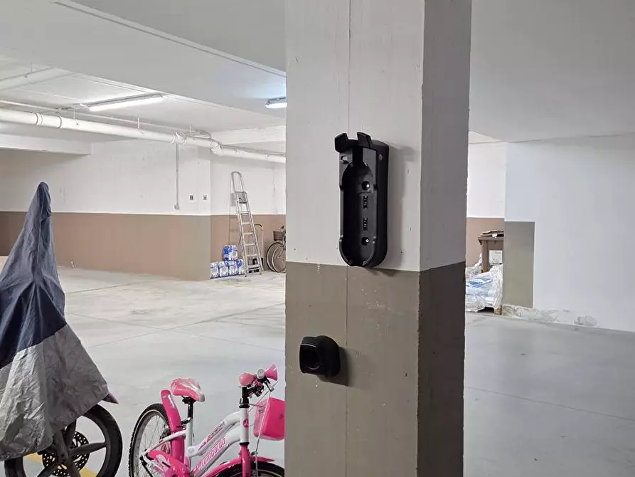 Immagine 26 di Appartamento in vendita  a Massa