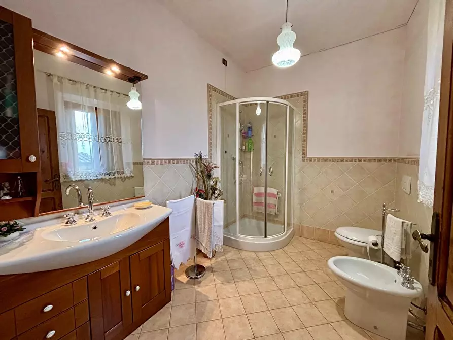 Immagine 15 di Porzione di casa in vendita  a Peccioli