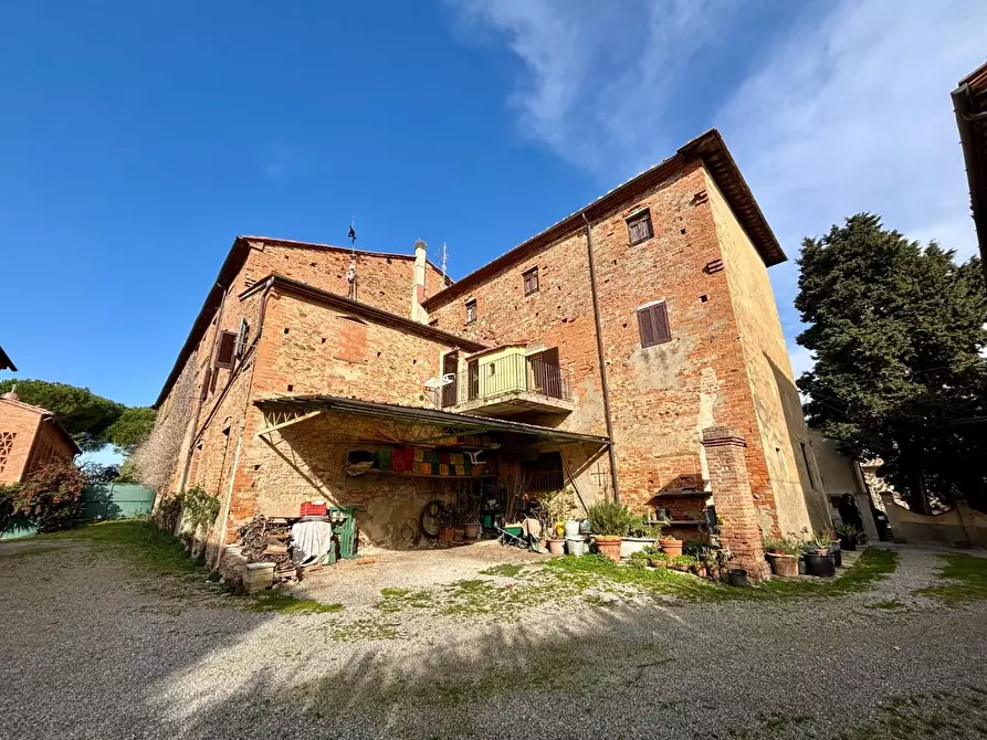 Immagine 19 di Porzione di casa in vendita  a Peccioli