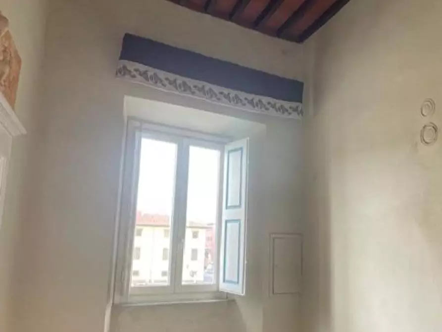 Immagine 11 di Appartamento in vendita  a Pisa