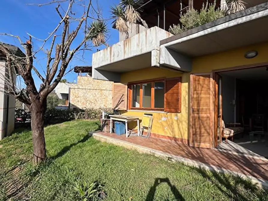 Immagine 2 di Appartamento in vendita  a Calcinaia