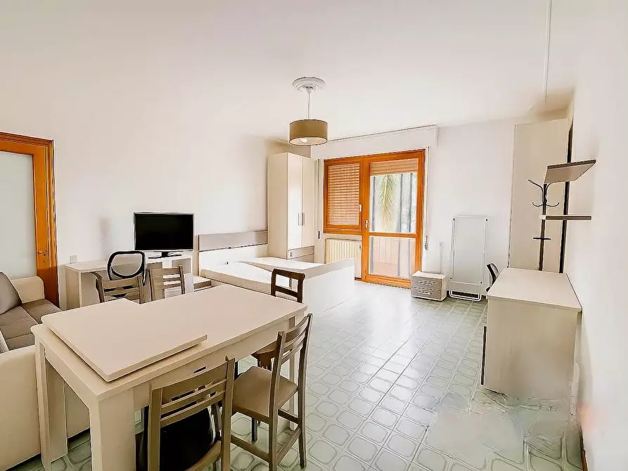 Immagine 22 di Appartamento in vendita  a Pisa