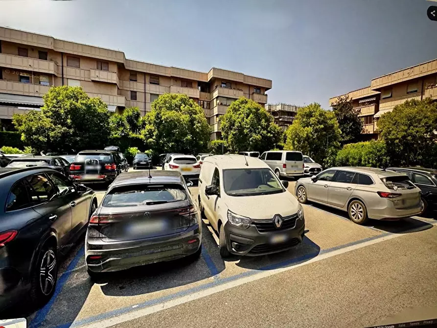 Immagine 17 di Appartamento in vendita  a Pisa