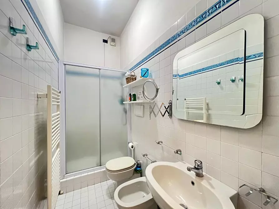 Immagine 43 di Villetta a schiera in vendita  a Empoli