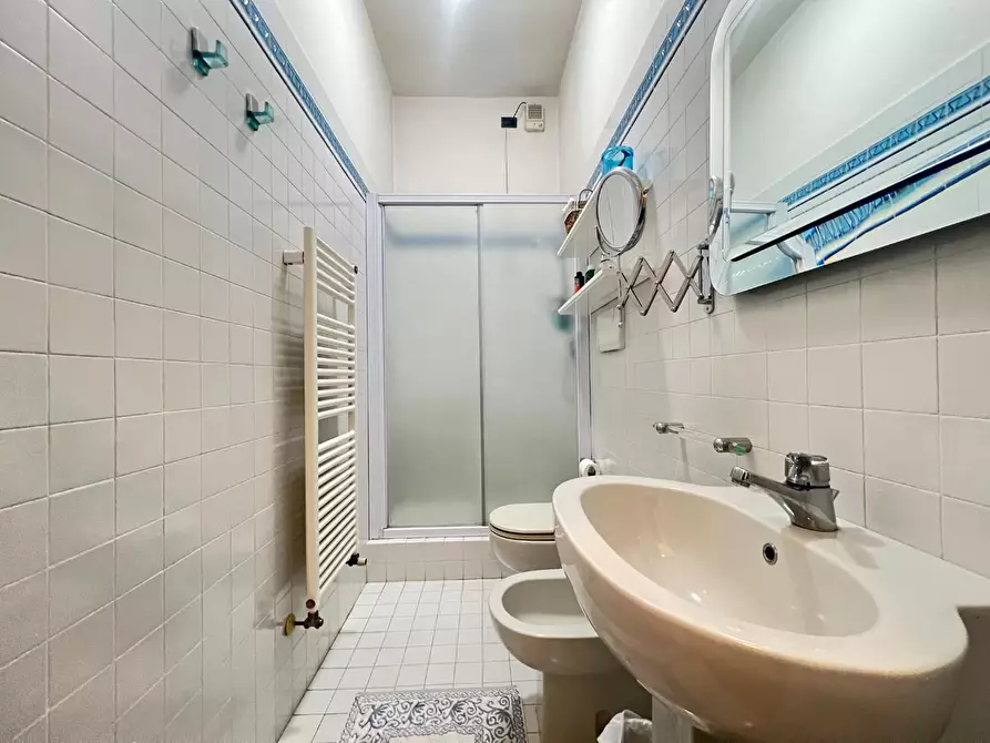 Immagine 42 di Villetta a schiera in vendita  a Empoli