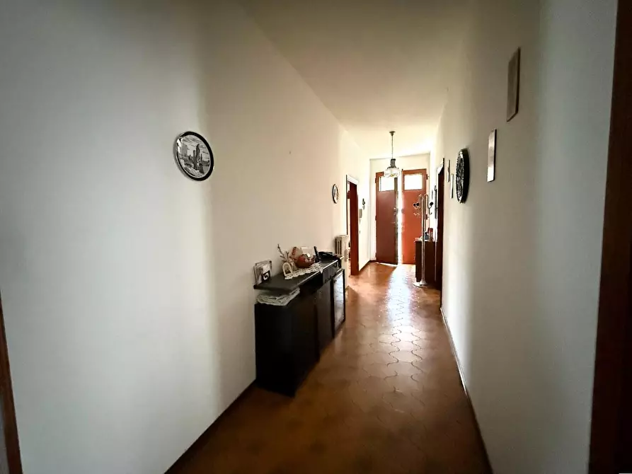 Immagine 6 di Appartamento in vendita  a Vinci