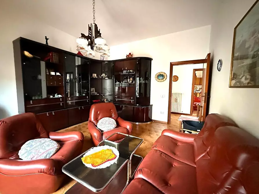 Immagine 1 di Appartamento in vendita  a Vinci