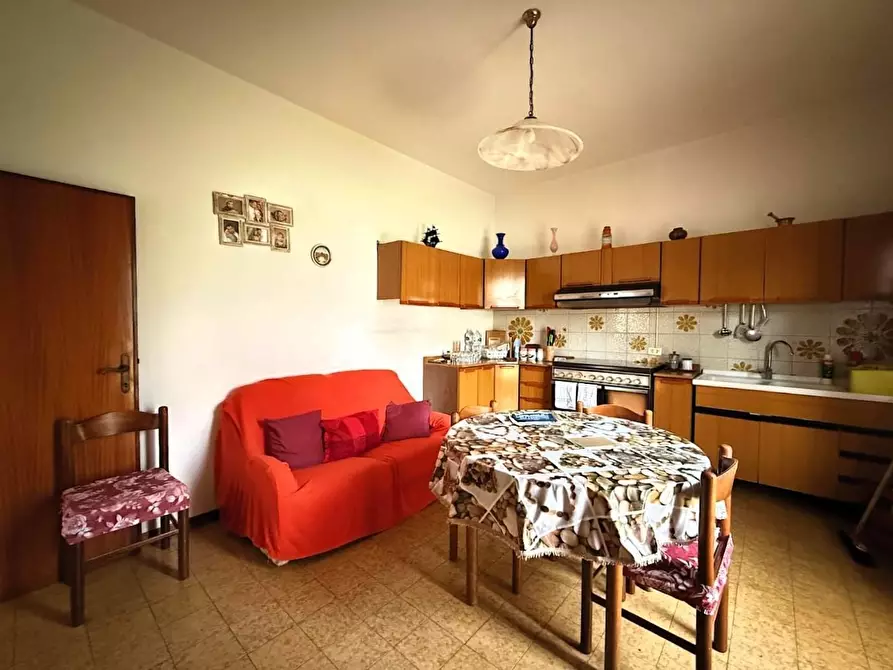 Immagine 2 di Appartamento in vendita  a Vinci