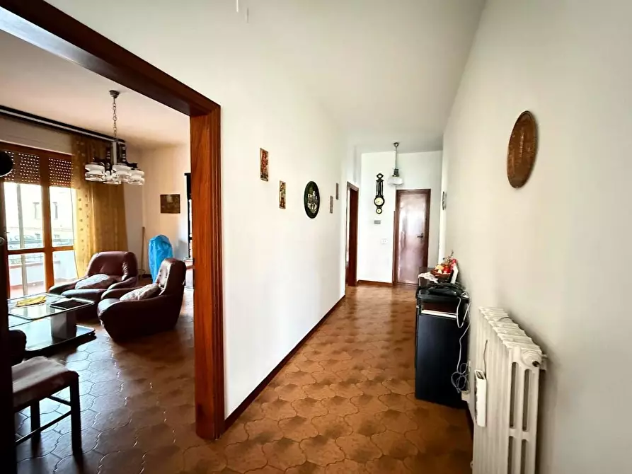 Immagine 8 di Appartamento in vendita  a Vinci