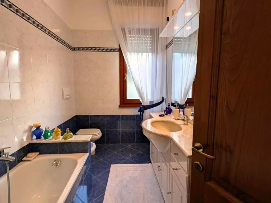 Immagine 31 di Appartamento in vendita  a Vinci