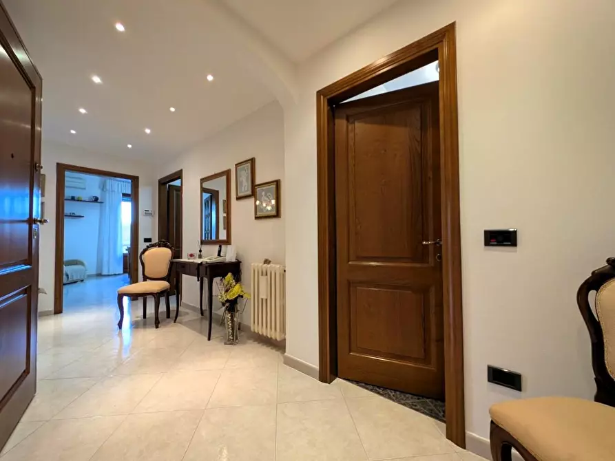 Immagine 3 di Appartamento in vendita  a Vinci