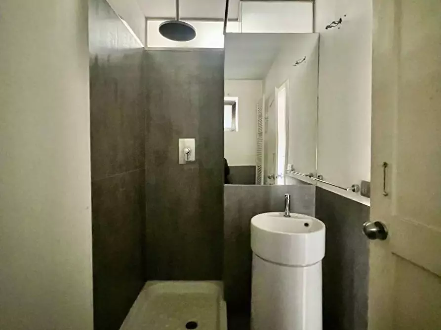 Immagine 11 di Appartamento in vendita  a Bientina