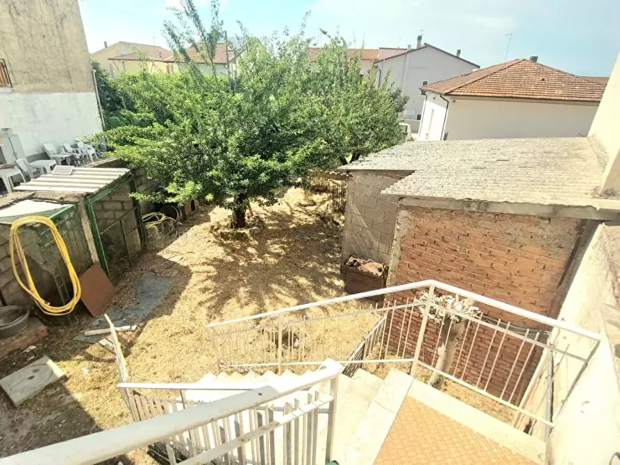 Immagine 22 di Appartamento in vendita  a Montopoli In Val D'arno