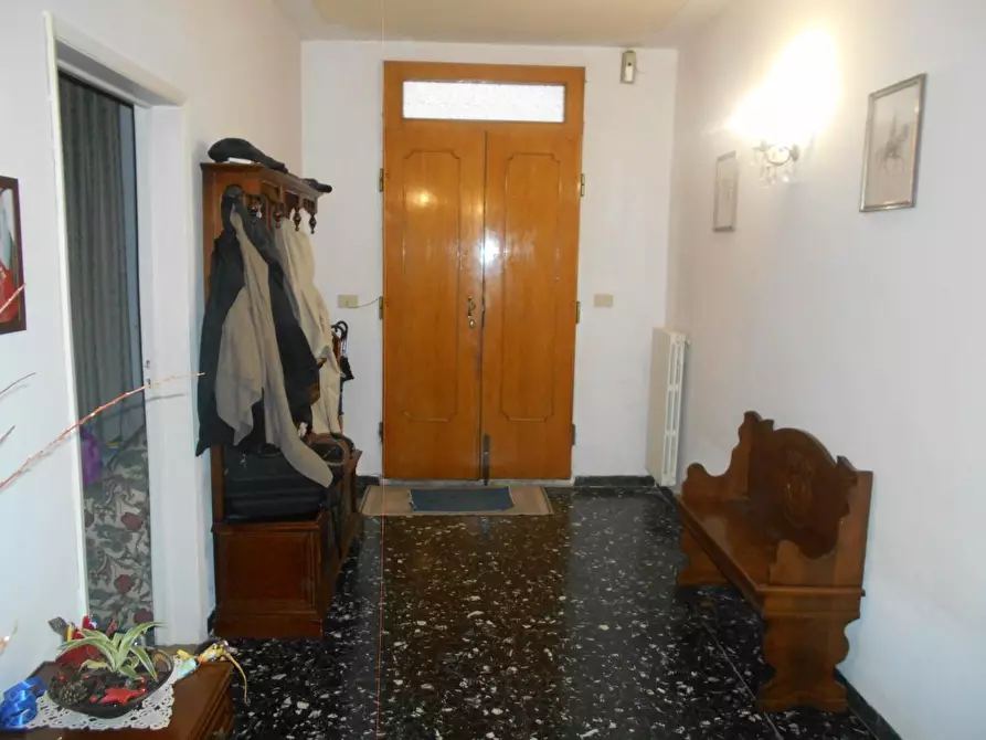 Immagine 4 di Casa bifamiliare in vendita  a Santa Maria A Monte