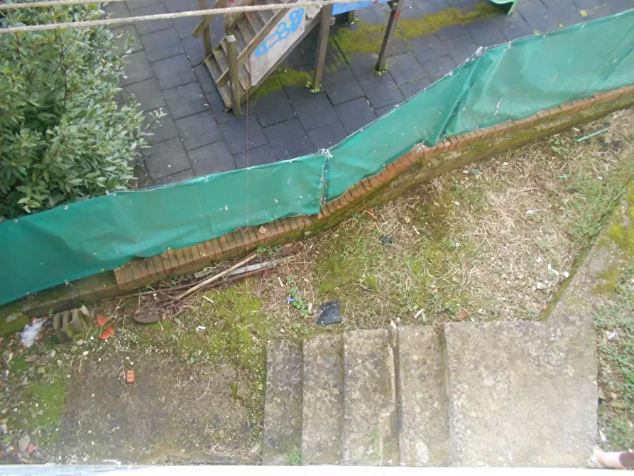 Immagine 19 di Casa bifamiliare in vendita  a Santa Maria A Monte