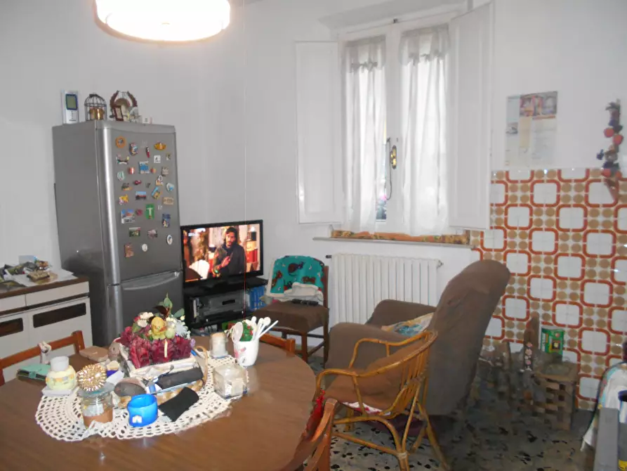 Immagine 10 di Casa bifamiliare in vendita  a Santa Maria A Monte