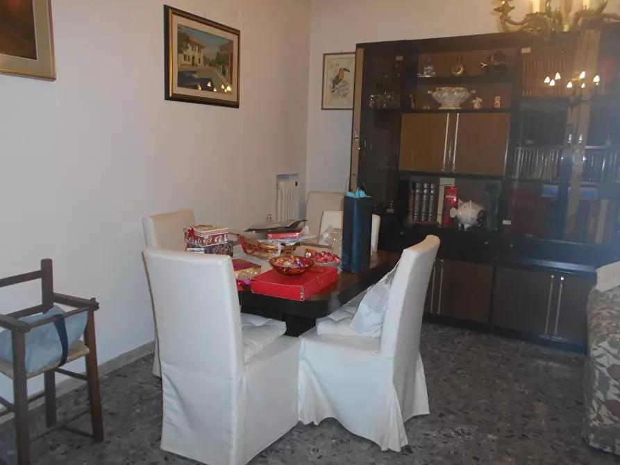 Immagine 6 di Casa bifamiliare in vendita  a Santa Maria A Monte