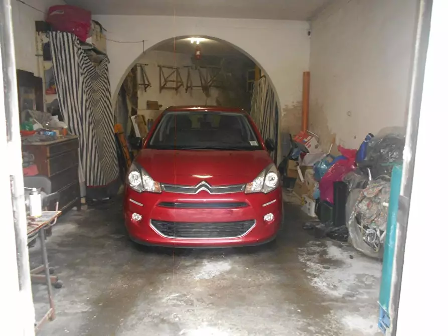 Immagine 21 di Casa bifamiliare in vendita  a Santa Maria A Monte